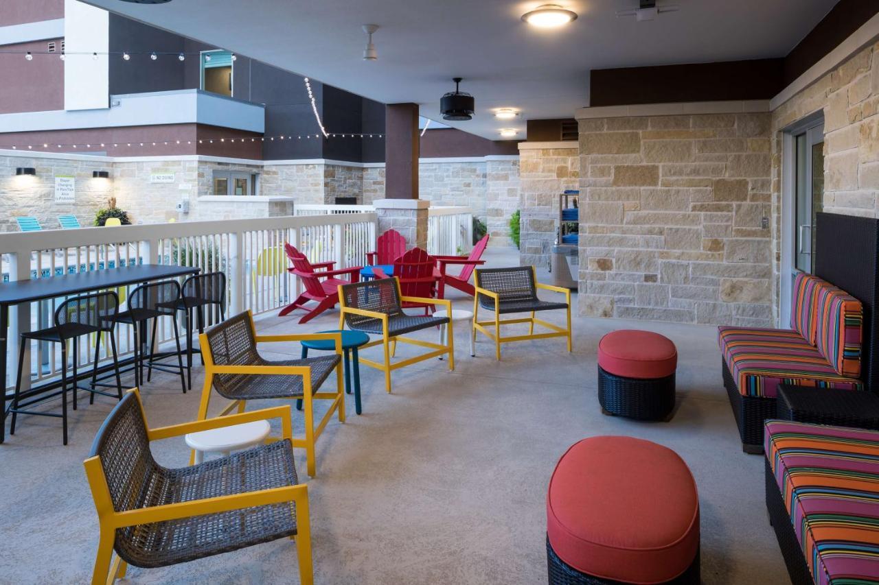 Home2 Suites By Hilton Fort Worth Cultural District Экстерьер фото