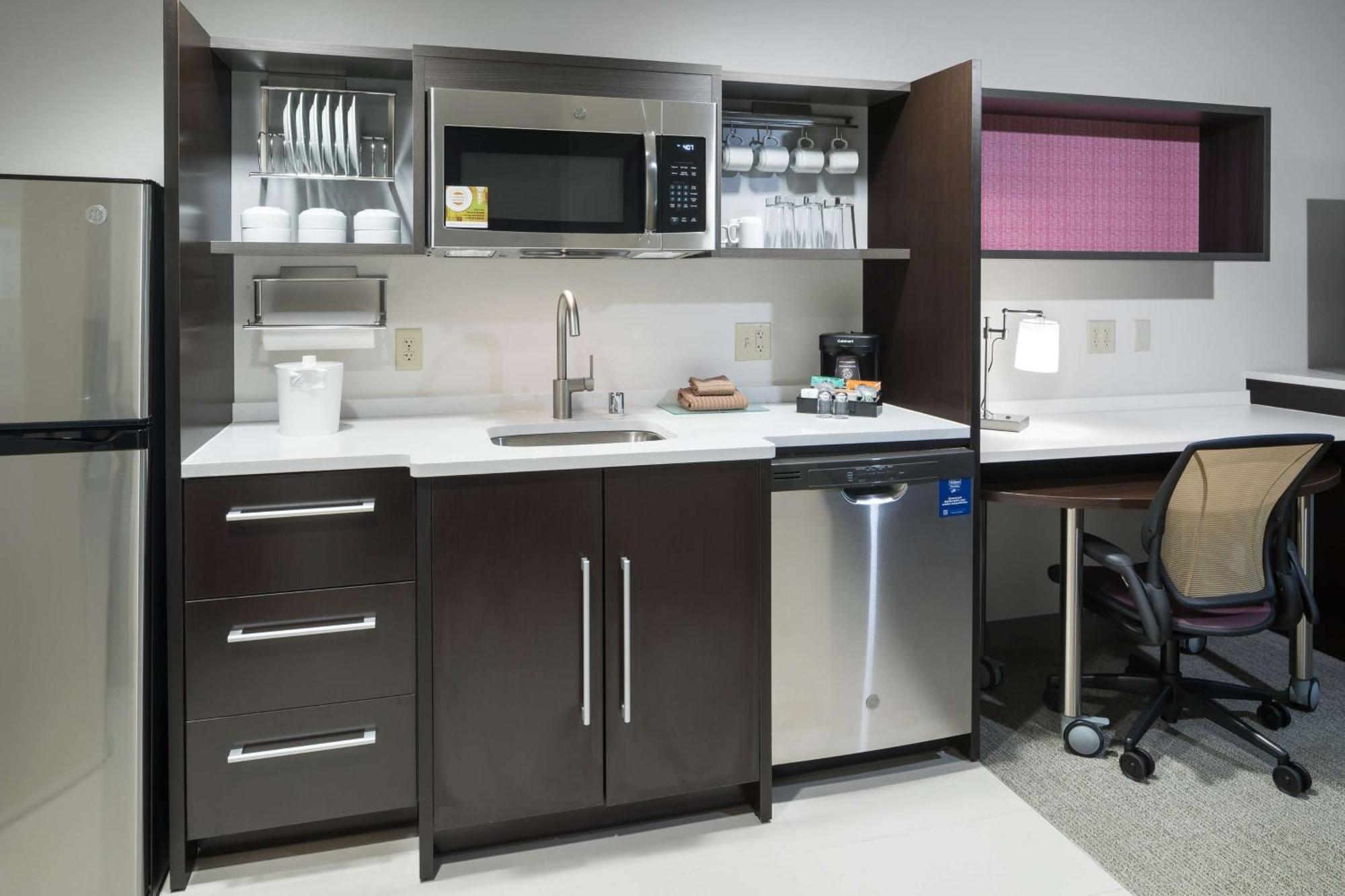 Home2 Suites By Hilton Fort Worth Cultural District Экстерьер фото